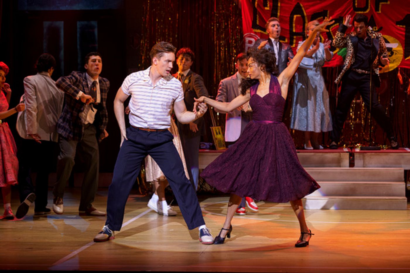 Photos: See Peter Andre, Dan Partridge, Georgia Louise & More in the UK Tour of GREASE  Image