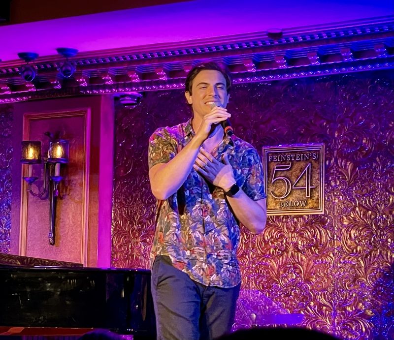 Review: DEREK KLENA Sings Straight From the Heart at Feinstein's 54 Below  Image