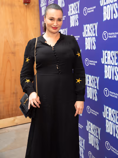 



Gizzi Erskine Photo