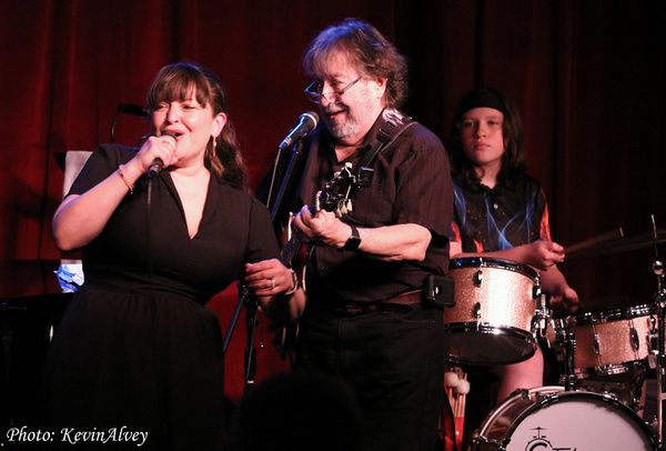 Jenna Esposito, Fortune Esposito, Charlie Broellmann Photo