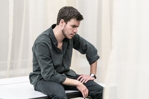 Oliver Johnstone @ BroadwayWorld Oliver Johnstone Photo