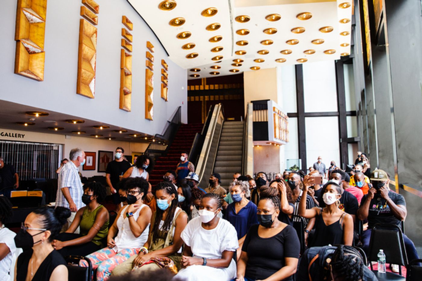 Photos and Video: Watch THE LION KING Cast Reunite to Sing 'The Circle of Life' on First Day of Rehearsals  Image