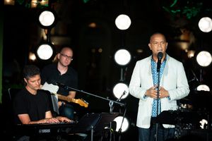 Tom Kitt, Jerry Dixon @ BroadwayWorld Tom Kitt, Jerry Dixon Photo