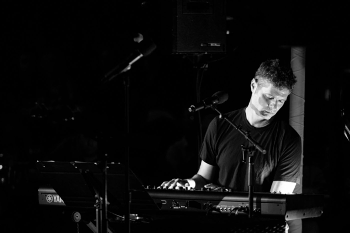 Photos: Tom Kitt Welcomes Special Guests for TODAYTIX AT TAVERN Solo Show  Image