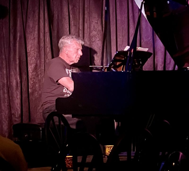 Review: SALON Throws a Sweet Sixteen Party at Don't Tell Mama Review: SALON Throws a Sweet Sixteen Party at Don't Tell Mama Image