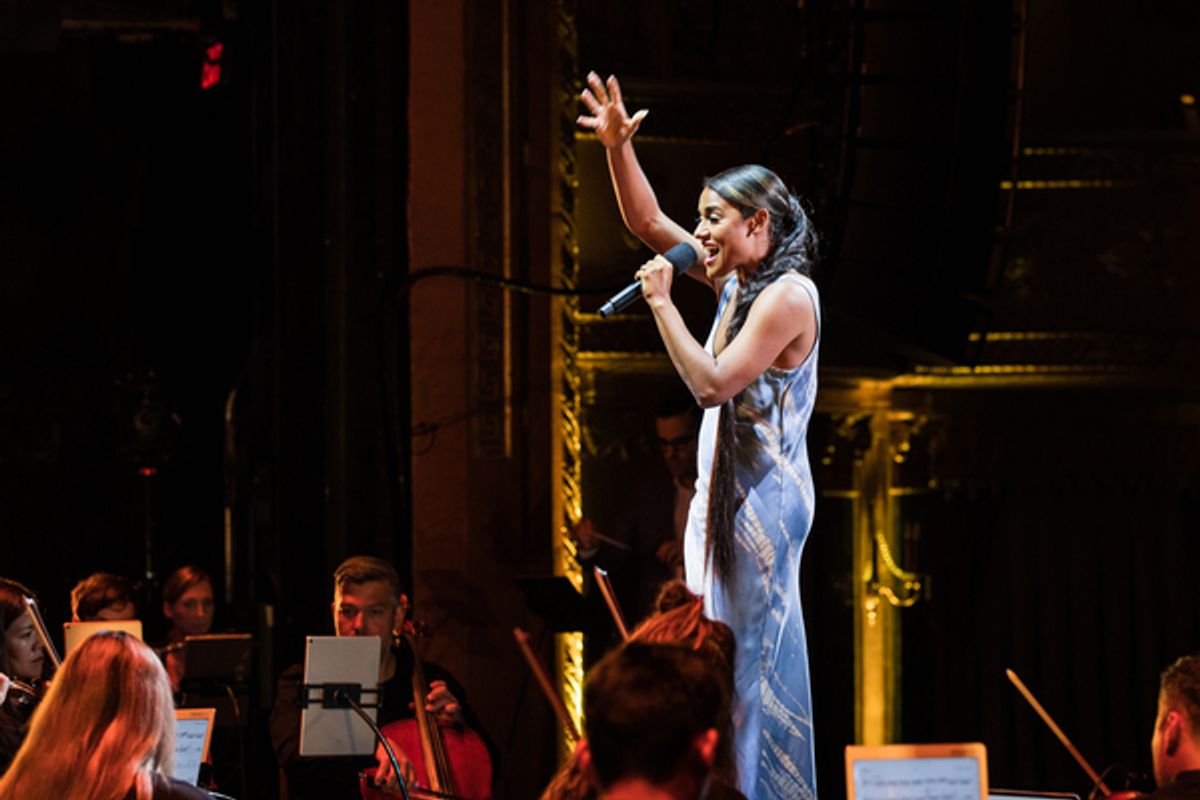 Ariana DeBose performs 'The Wizard and I' at 