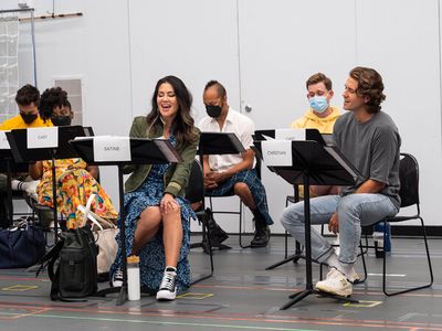 Natalie Mendoza and Aaron Tveit Photo