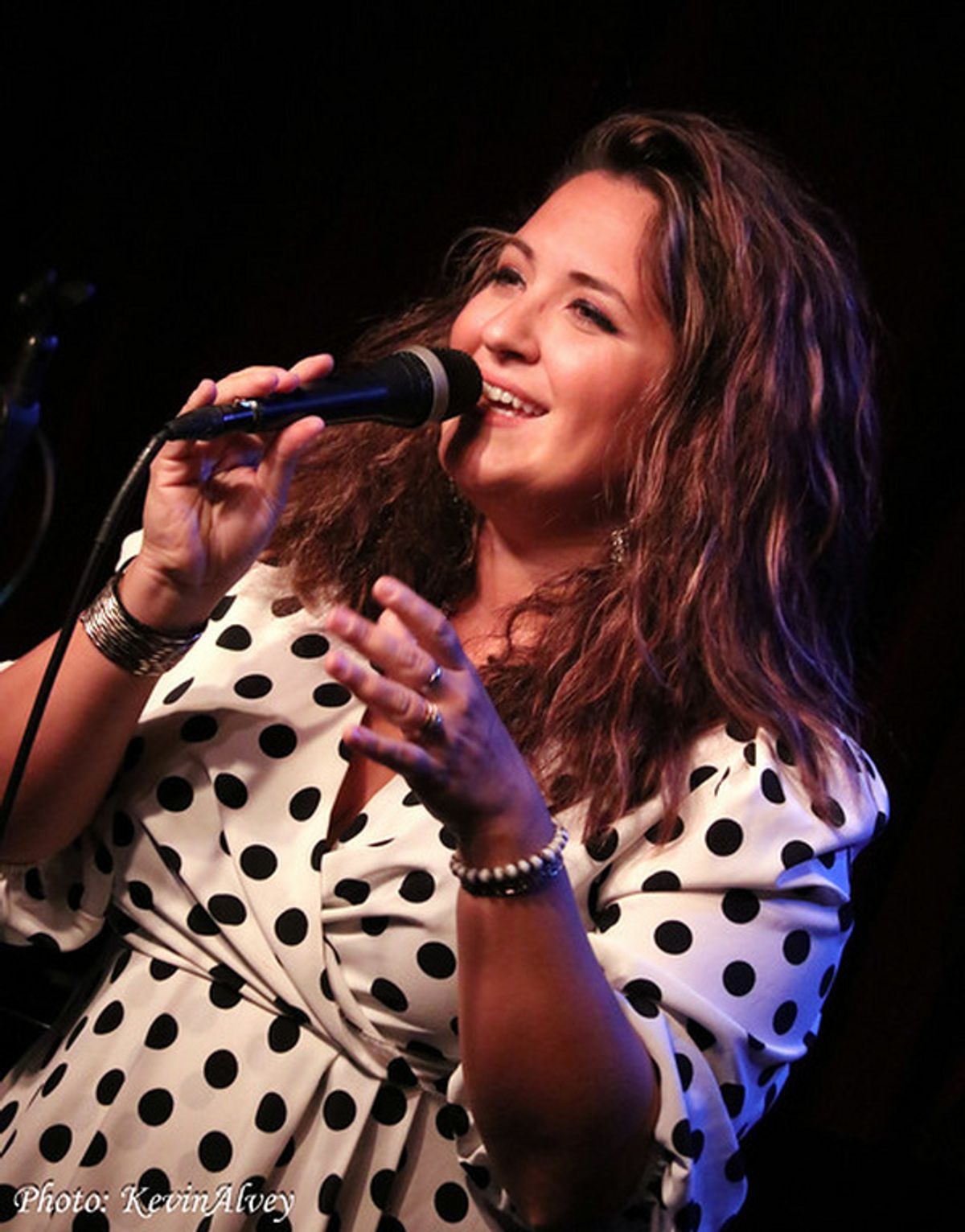 Nicole Zuraitis at Photos: Peter Cincotti, Victoria Shaw, Ruby Locknar, and More Perform at Jim Caruso's Cast Party