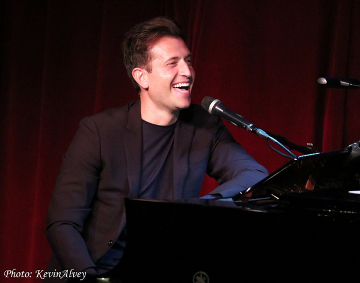 Photos: Peter Cincotti, Victoria Shaw, Ruby Locknar, and More Perform at Jim Caruso's Cast Party  Image