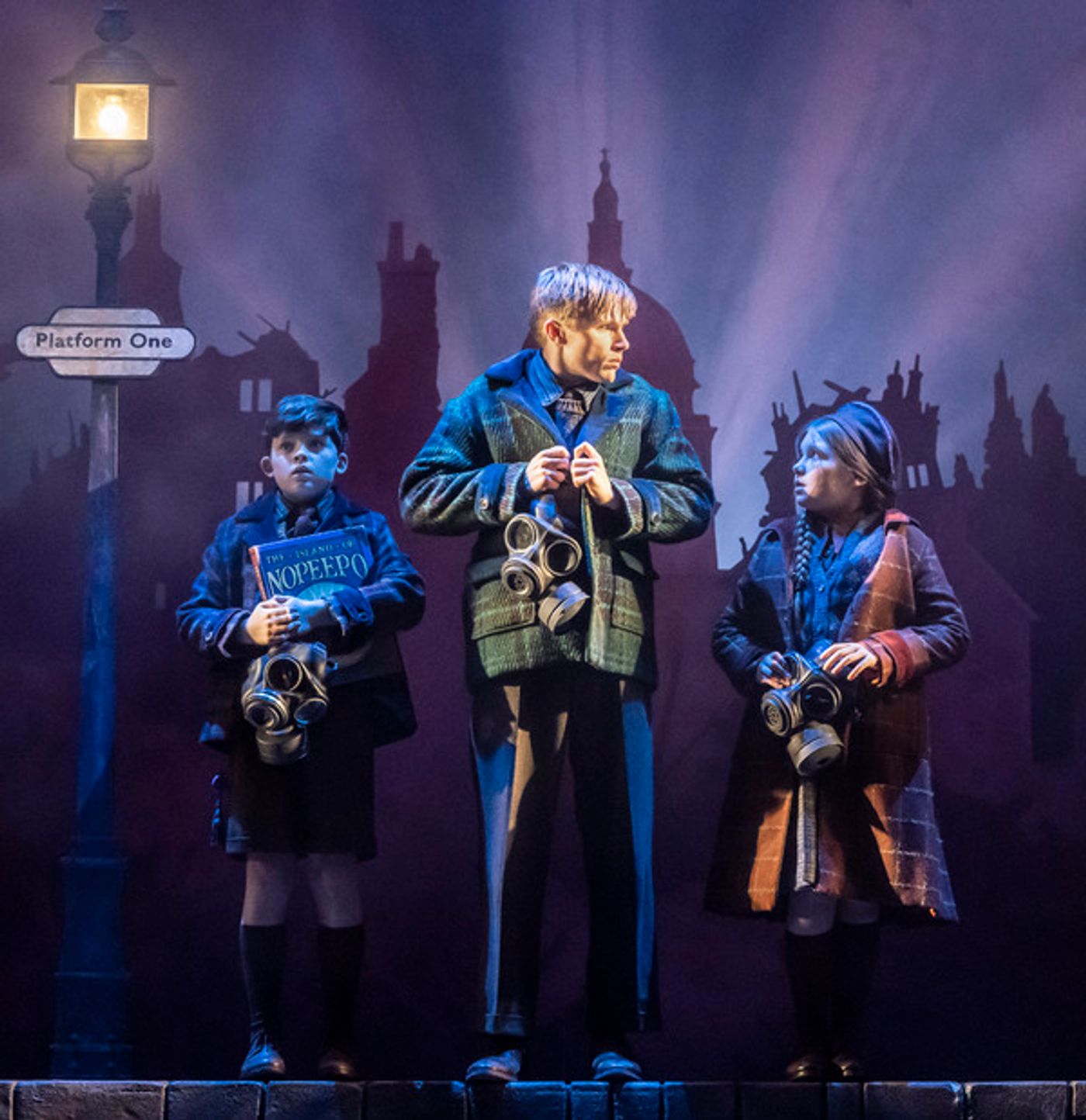 Photos: See Dianne Pilkington, Charles Brunton & More in BEDKNOBS AND BROOMSTICKS  Image