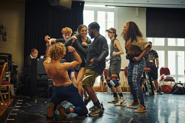 Photos: Inside Rehearsal For BAT OUT OF HELL UK and Ireland Tour — photo 5 of 11