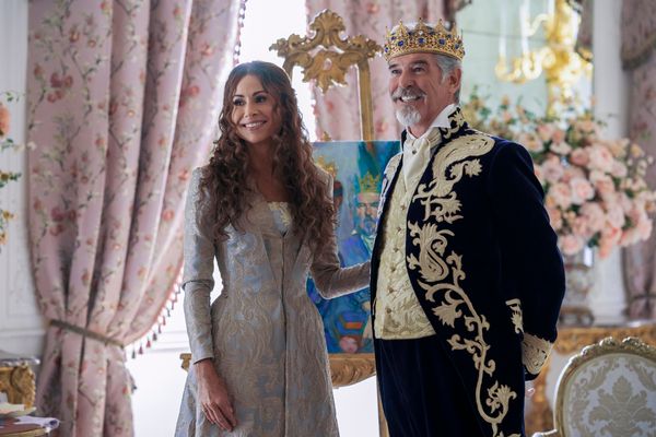 PHOTOS: Get a First Look at Camila Cabello, Billy Porter, Idina Menzel, and More in CINDERELLA  Image