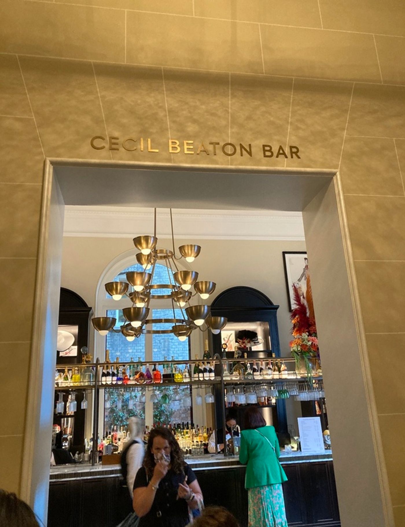 Photos: Go Inside the Refurbished Theatre Royal Drury Lane for First Preview of FROZEN  Image