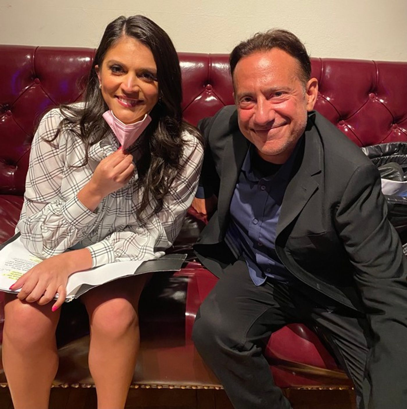 Photos: See Cecily Strong, Mario Cantone, Jackie Hoffman & More Backstage at CELEBRITY AUTOBIOGRAPHY  Image