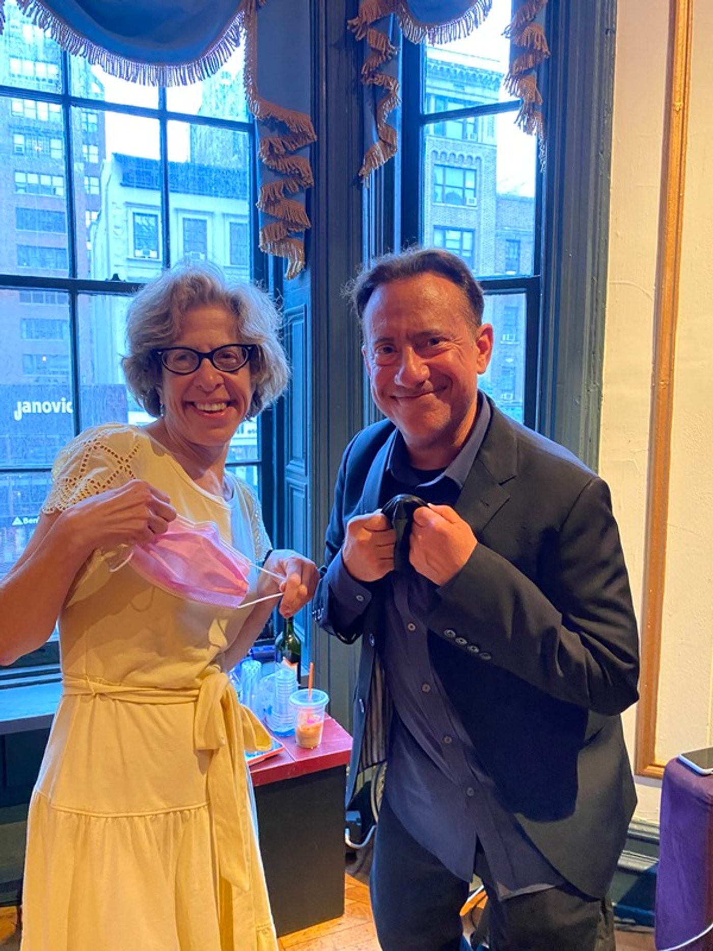 Photos: See Cecily Strong, Mario Cantone, Jackie Hoffman & More Backstage at CELEBRITY AUTOBIOGRAPHY  Image