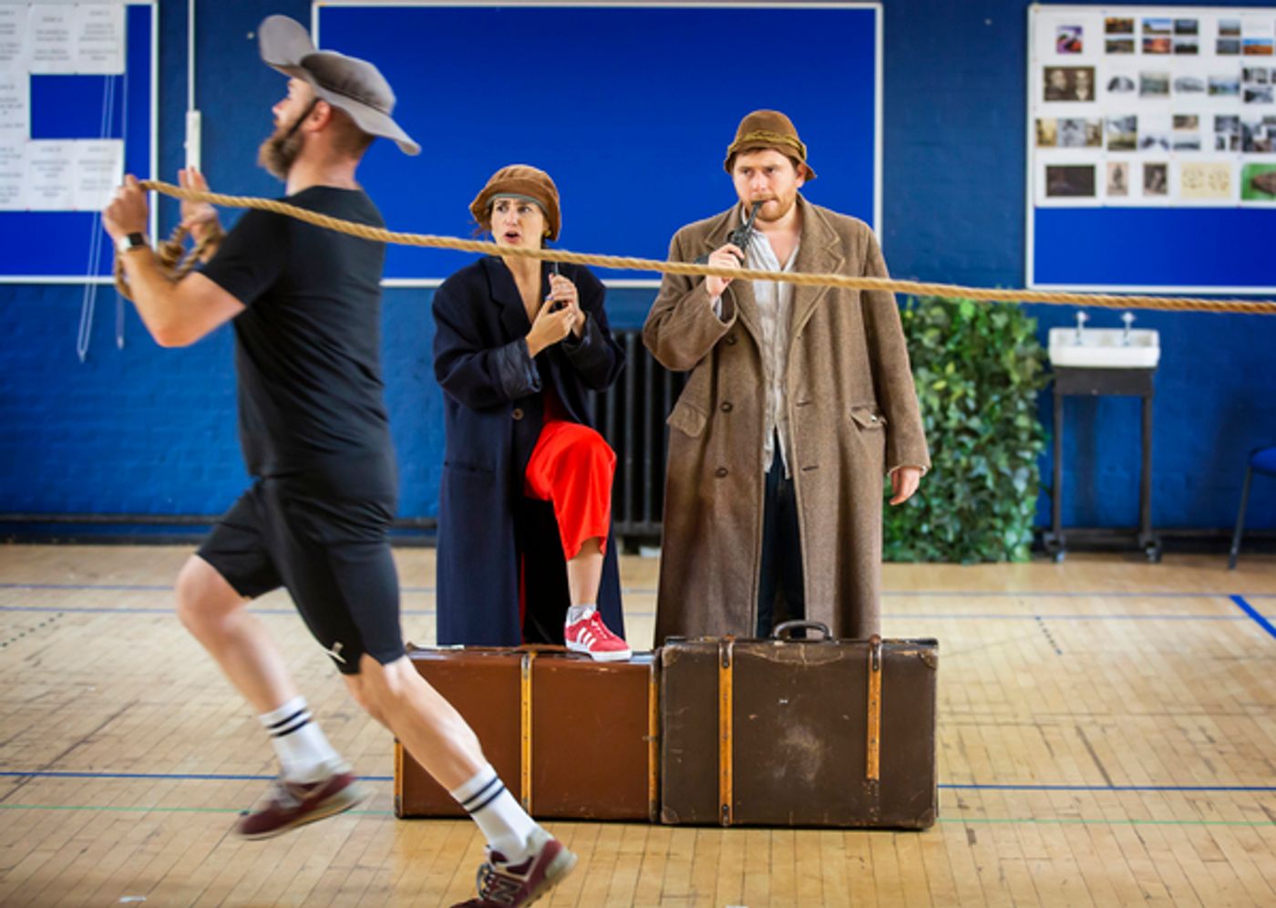 Photos: Inside Rehearsal For Original Theatre Company and Octagon Theatre Bolton's THE HOUND OF THE BASKERVILLES  Image