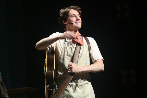 Photos: HADESTOWN Company Celebrates First Performance Back on Broadway — photo 13 of 43