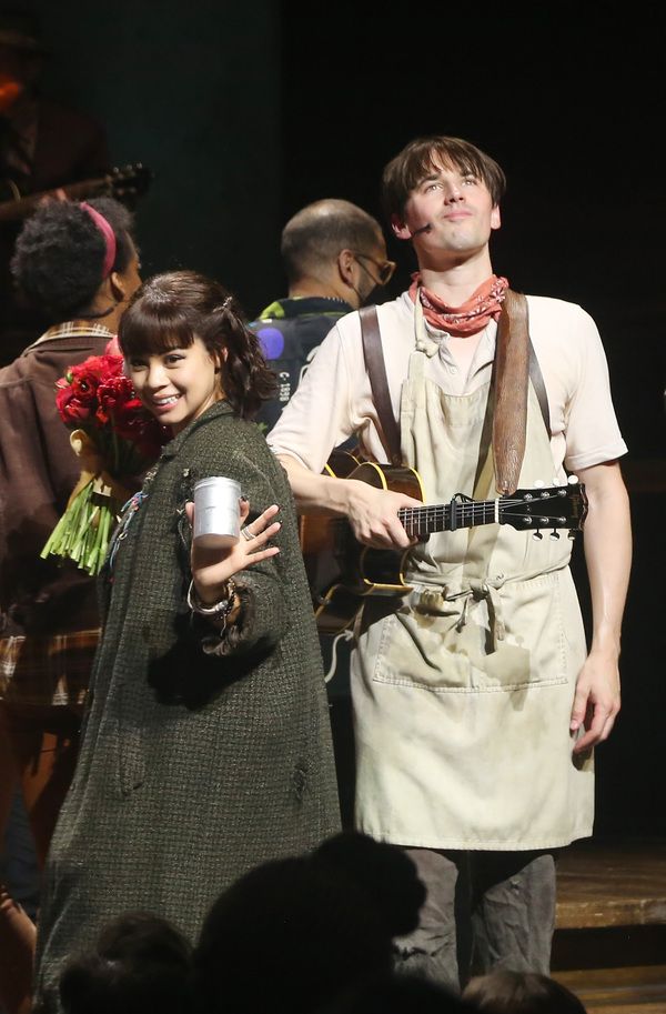 Photos: HADESTOWN Company Celebrates First Performance Back on Broadway — photo 25 of 43
