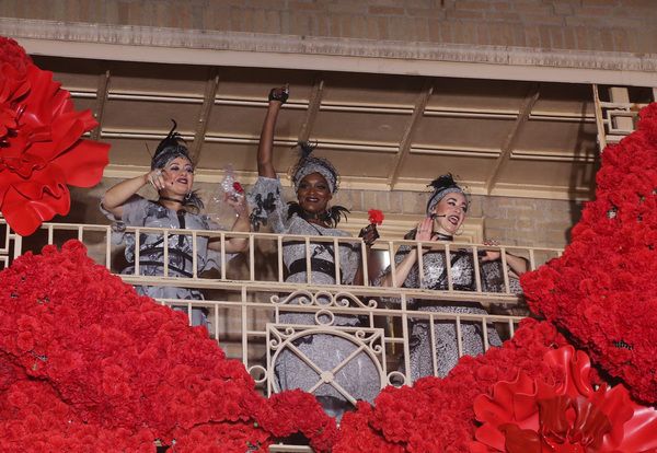 Photos: HADESTOWN Company Celebrates First Performance Back on Broadway — photo 37 of 43