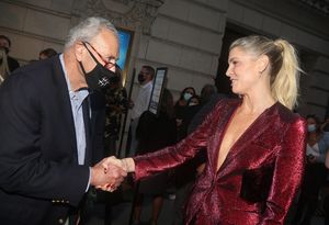 Senate Majority Leader/New York’s Senator Charles Schumer and Amanda Kloots @ BroadwayWorld Senate Majority Leader/New York’s Senator Charles Schumer and Amanda Kloots Photo