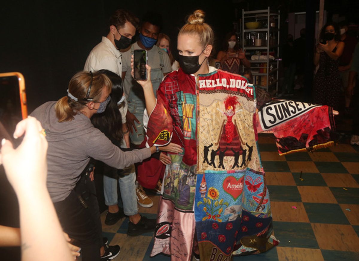 Company of Waitress at Photos: WAITRESS' Anastacia McCleskey (Virtually) Receives the Legacy Robe