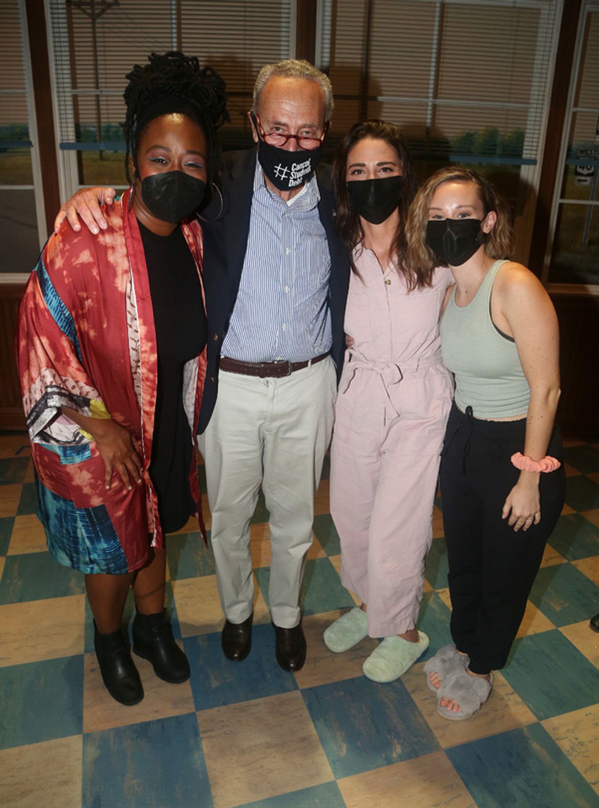 Company of Waitress at Photos: WAITRESS' Anastacia McCleskey (Virtually) Receives the Legacy Robe