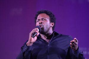 Joshua Henry @ BroadwayWorld Joshua Henry Photo