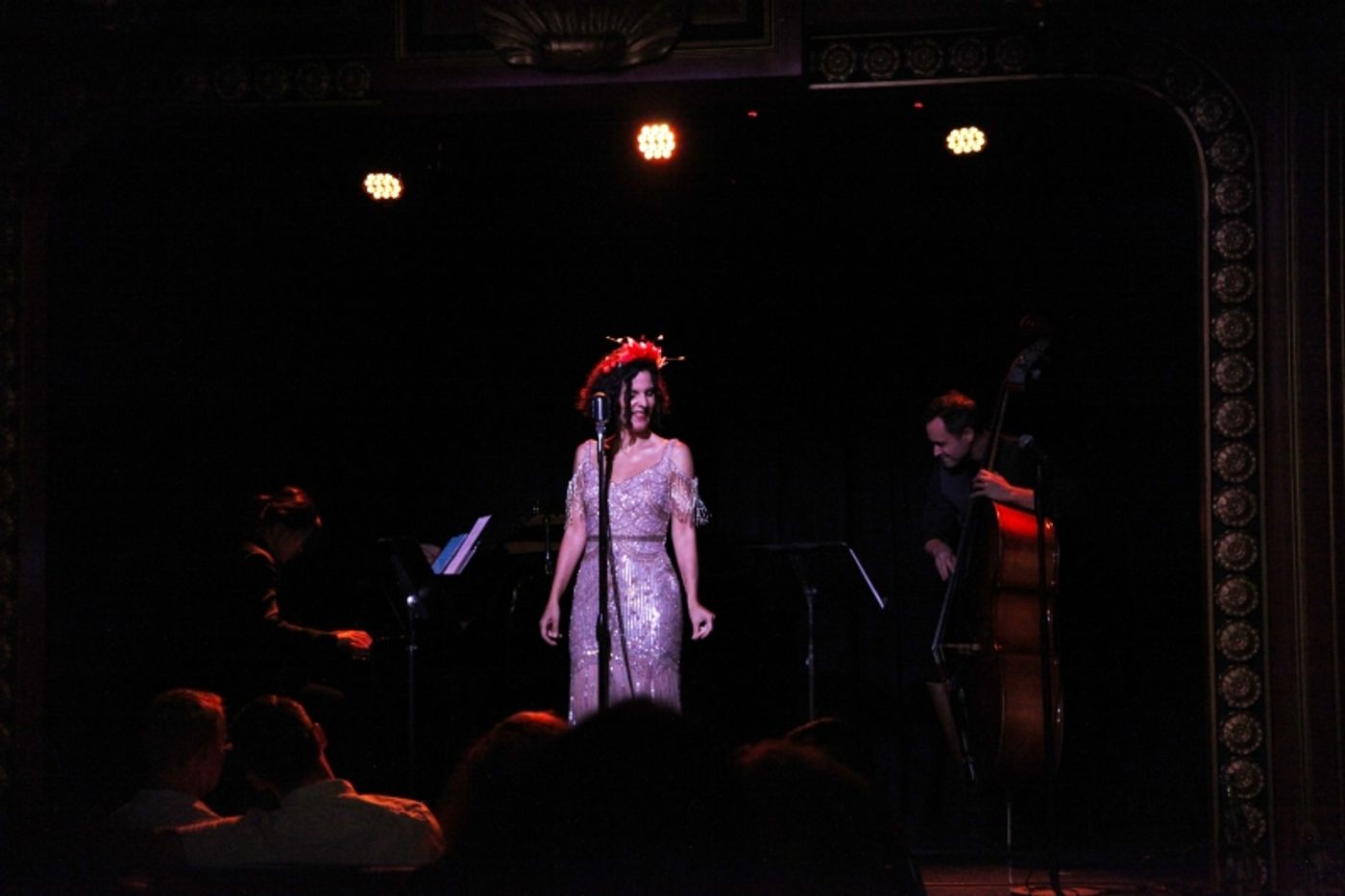 Review: With AMERICAN DIVAS IN PARIS, Chloe Perrier Sings & Swings & Is A Smooth Jazz Diva Herself At The Triad Review: With AMERICAN DIVAS IN PARIS, Chloe Perrier Sings & Swings & Is A Smooth Jazz Diva Herself At The Triad Image