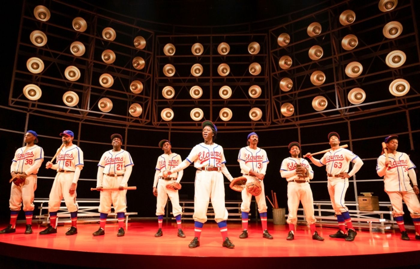 Review: TONI STONE AT ARENA STAGE  Image