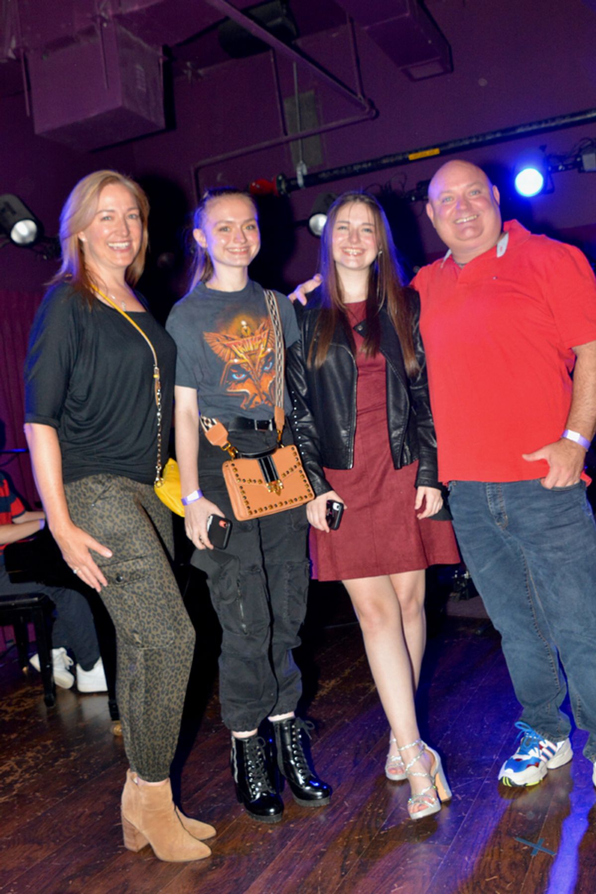 Becca Retter, Liza Retter, Bella Retter and Thommie Retter at 