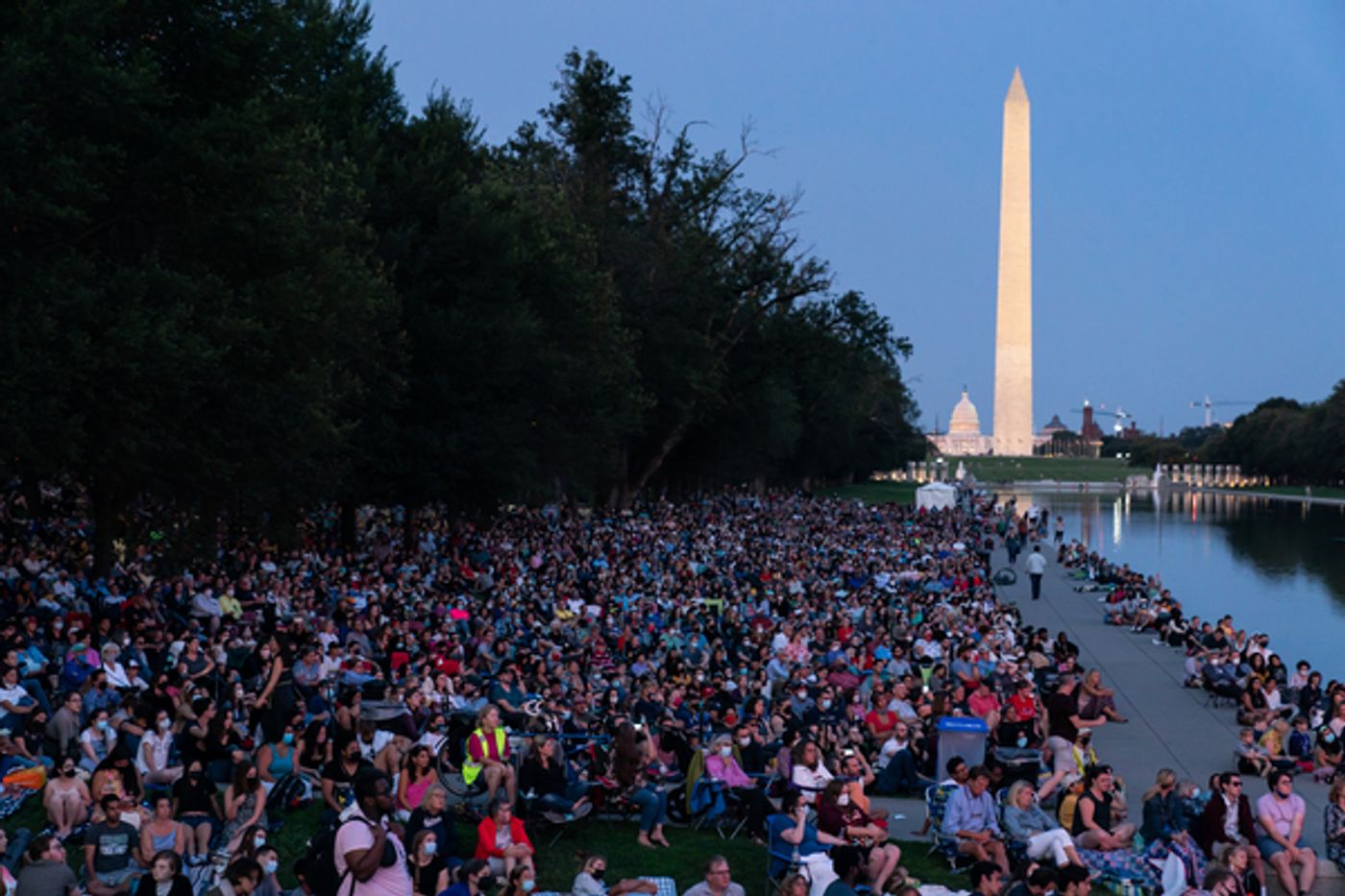 Photos: Tony LePage, Julie Reiber, Josh Breckenridge & More Star in COME FROM AWAY Concert at the Lincoln Memorial  Image