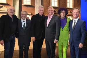 Christopher Lloyd, Bob Gale, Alan Silvestri, Robert Zemeckis, Glen Ballard and Colin Ingram @ BroadwayWorld Christopher Lloyd, Bob Gale, Alan Silvestri, Robert Zemeckis, Glen Ballard and Colin Photo