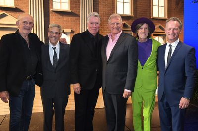 Christopher Lloyd, Bob Gale, Alan Silvestri, Robert Zemeckis, Glen Ballard and Colin  Photo