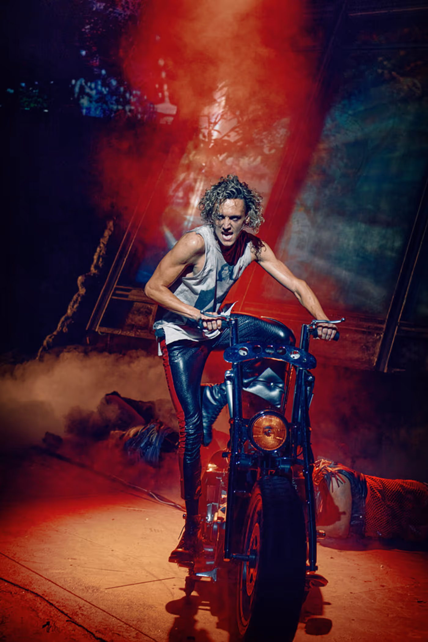 Photos: First Look at the UK Tour of BAT OUT OF HELL  Image