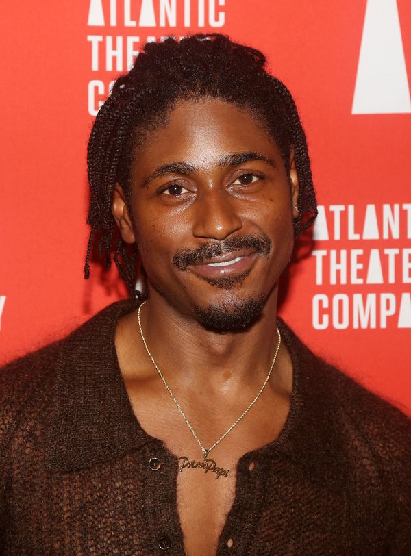 Xavier Scott Evans  Photo