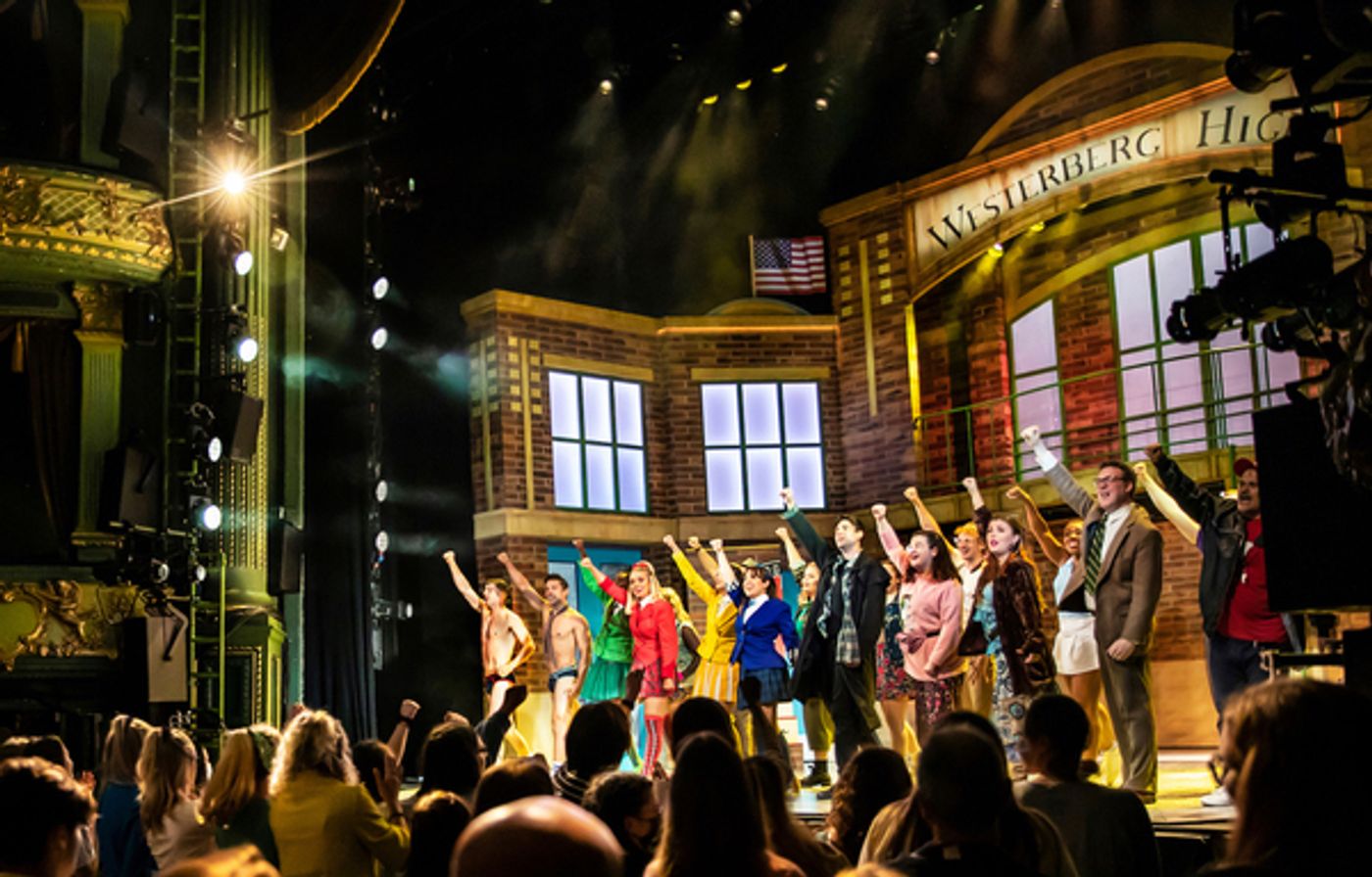 Photos: First Look at the UK National Tour of HEATHERS THE MUSICAL  Image