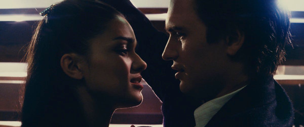 Rachel Zegler as Maria and Ansel Elgort as Tony at 