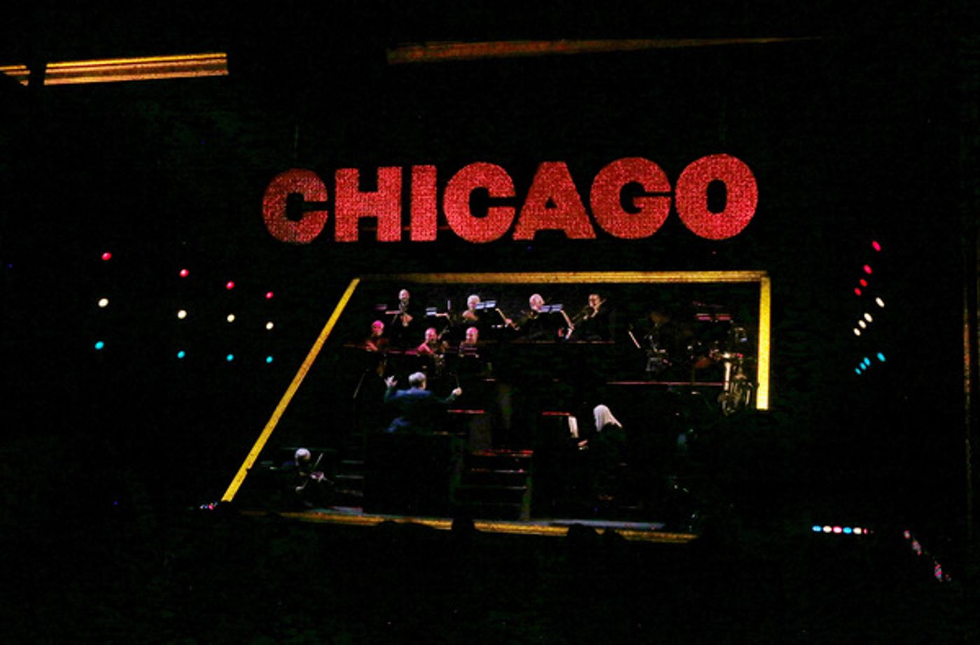Photos: CHICAGO Company Takes Re-Opening Bows on Broadway  Image