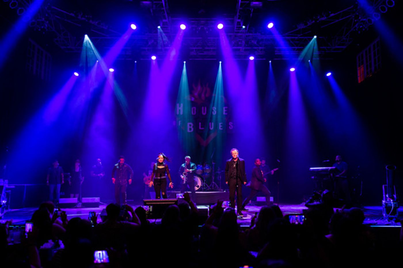 Photos: Hollywood Records Pop Band THE PARTY Bring MMC Fans Together After 30 Years  Image