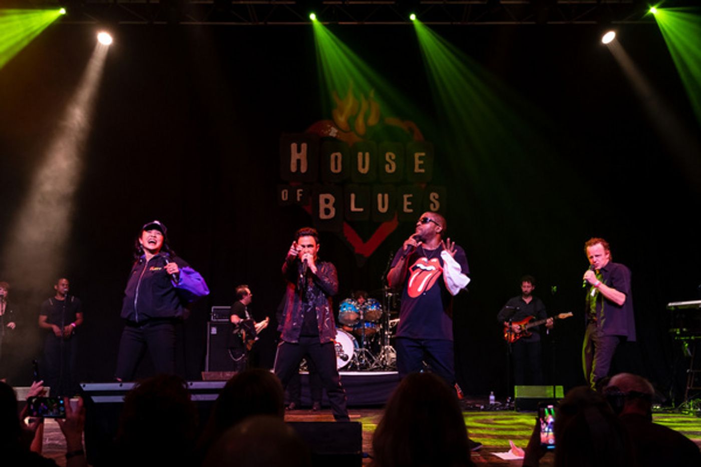 Photos: Hollywood Records Pop Band THE PARTY Bring MMC Fans Together After 30 Years  Image