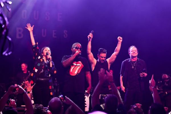 Photos: Hollywood Records Pop Band THE PARTY Bring MMC Fans Together After 30 Years — photo 1 of 23