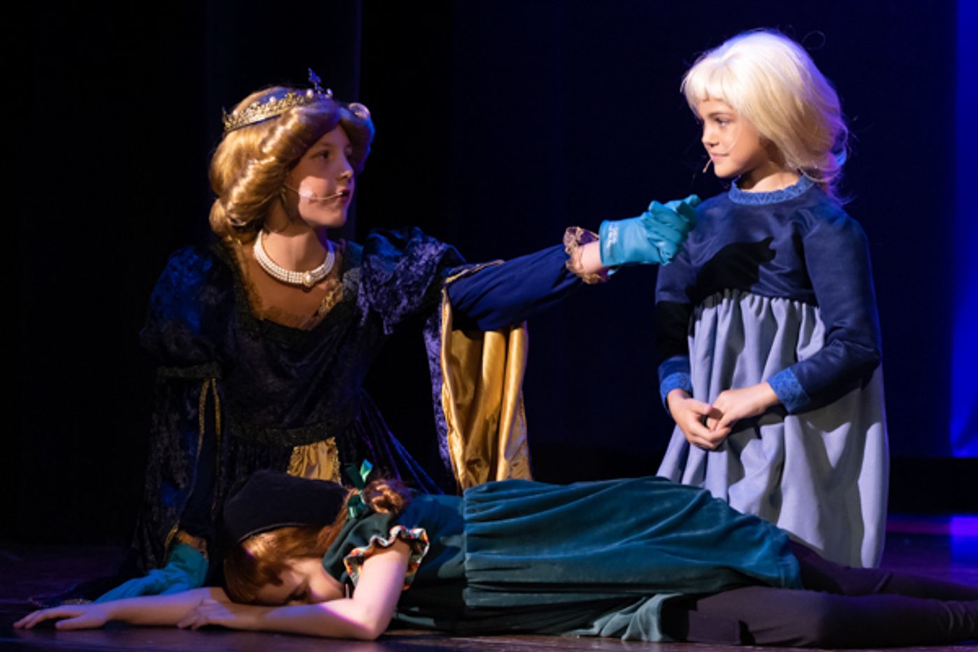 Photos: First look at MTVarts' FROZEN KIDS Photos: First look at MTVarts' FROZEN KIDS Image