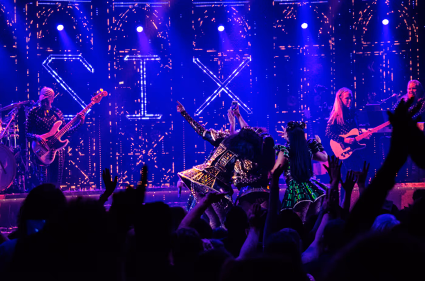 Photos/Video: Go Inside SIX's First Performance Back on Broadway!  Image