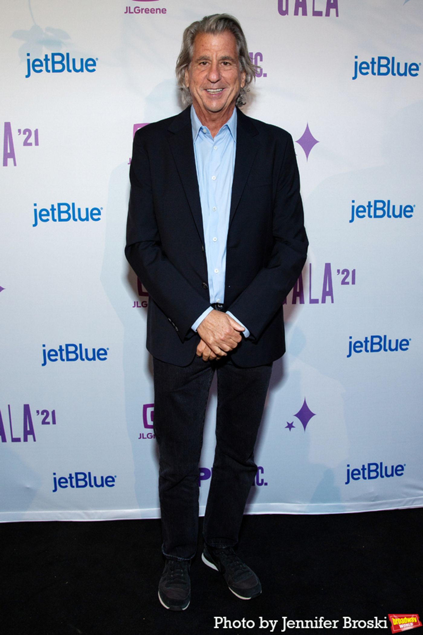 Photos: Ari'el Stachel, Reeve Carney, Eva Noblezada and More Attend the Public Theater 2021 Gala  Image