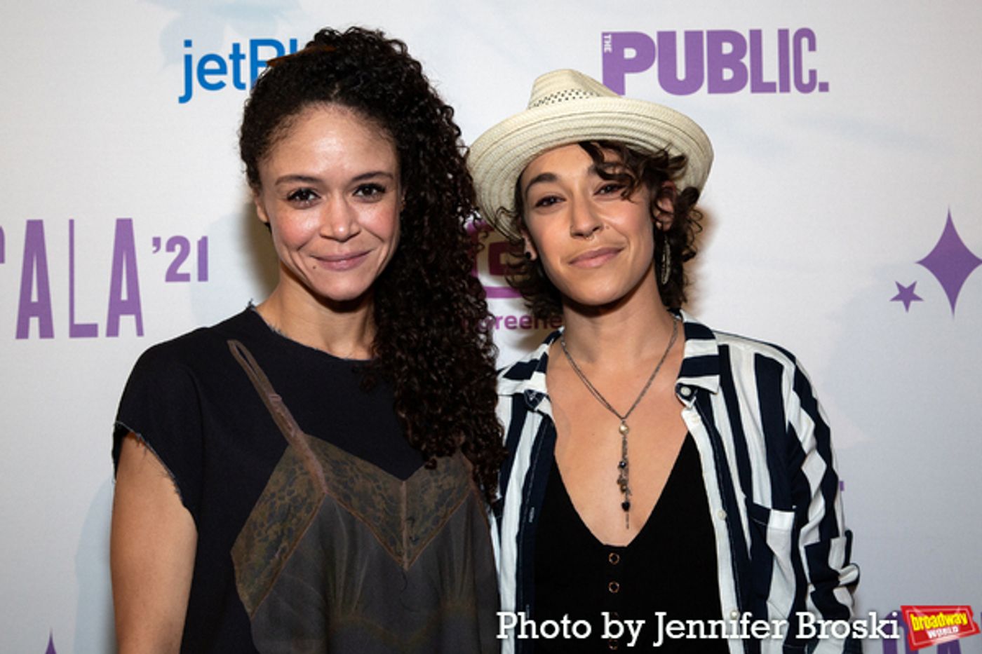 Photos: Ari'el Stachel, Reeve Carney, Eva Noblezada and More Attend the Public Theater 2021 Gala  Image