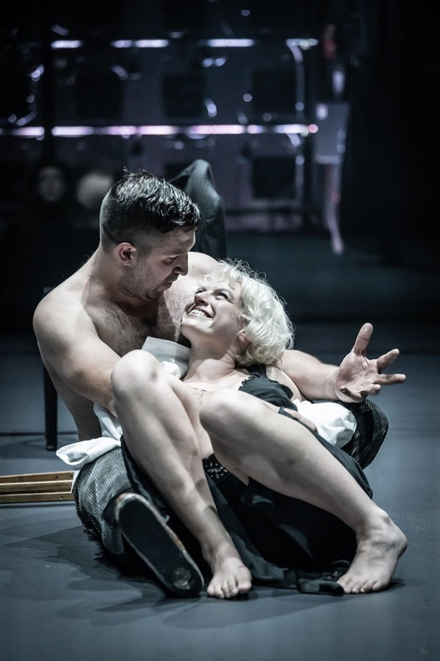 Photos: First Look at MISSING JULIE at THEATR CLWYD  Image