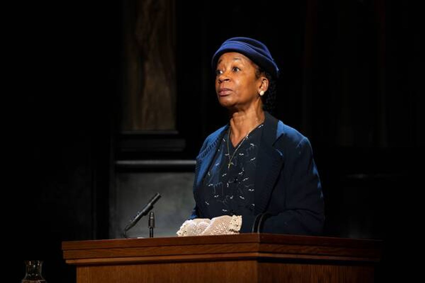 Photos: First Look at WITNESS FOR THE PROSECUTION at London County Hall  Image