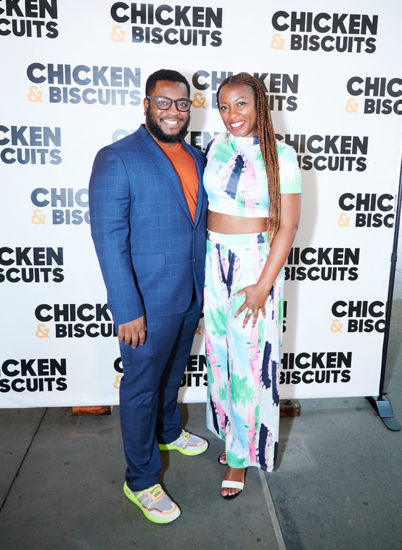 Photos: CHICKEN & BISCUITS Hosts a Picnic Outside the Circle in the Square Theatre Photos: CHICKEN & BISCUITS Hosts a Picnic Outside the Circle in the Square Theatre Image
