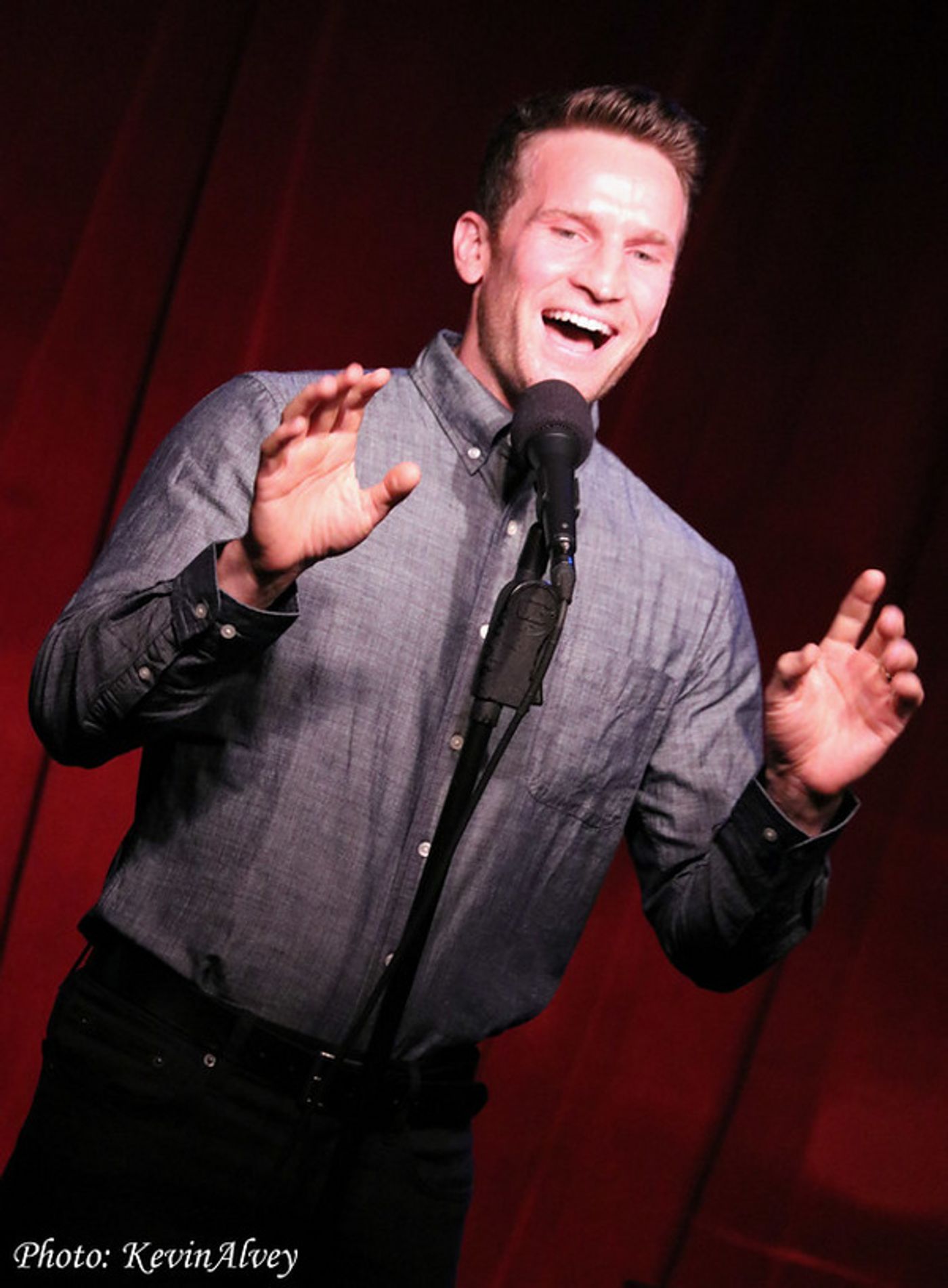 Photos: The Cast Of COMPANY Hits the Stage at Birdland to Raise Funds for Darkness Rising  Image