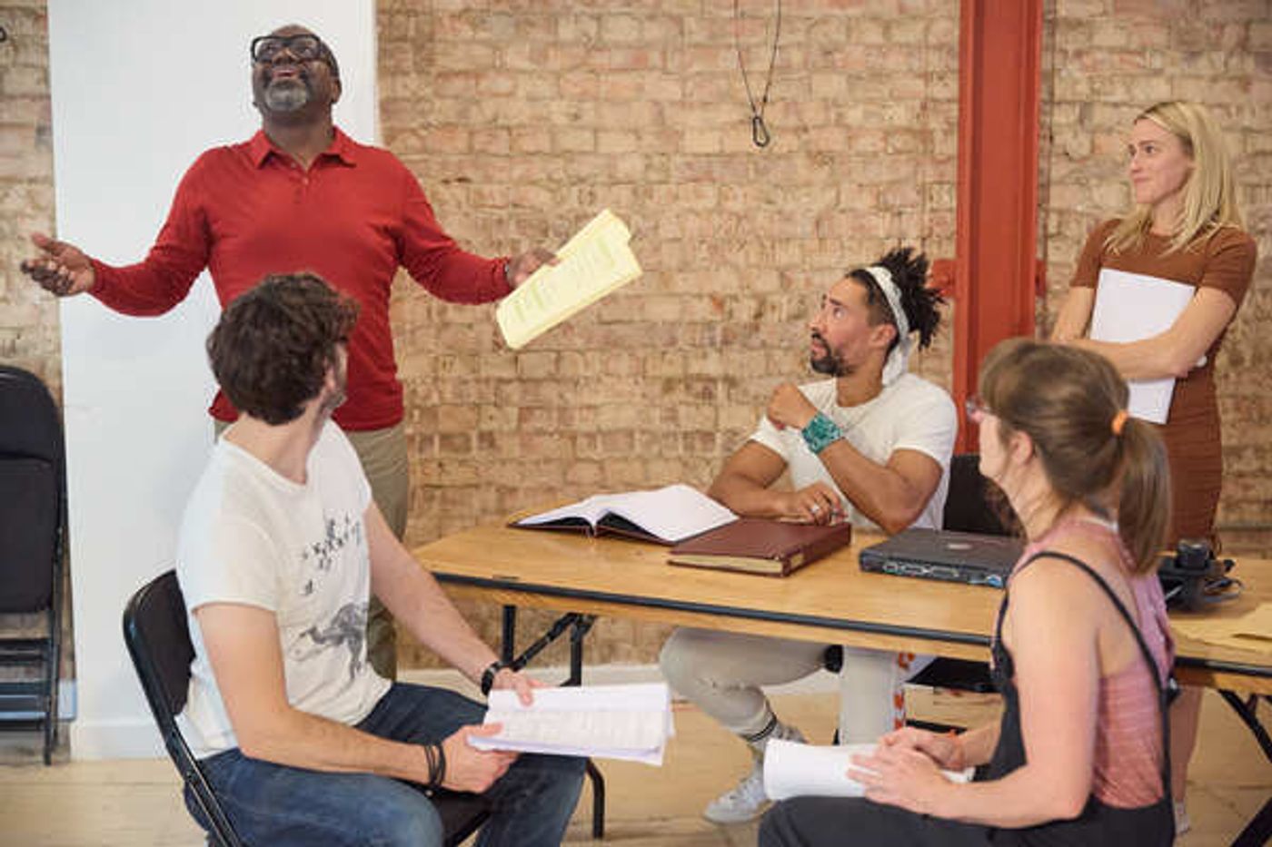 Photos: In Rehearsal for The Inbetweeners' A PLACE FOR WE  Image